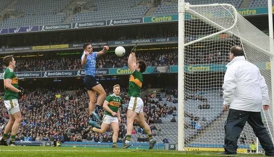 niall scully goal v kerry 18 nfl .jpg
